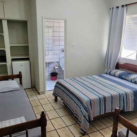 Guaruja Praia Hotel Economico Bagian luar foto