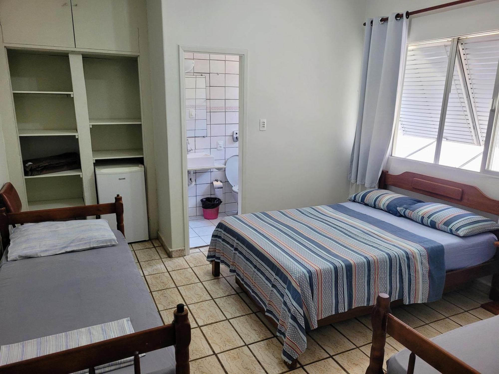 Guaruja Praia Hotel Economico Bagian luar foto